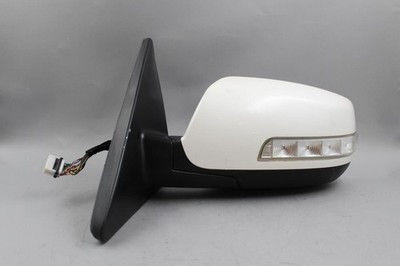 Driver Side View Mirror Power Turn Signal Painted 2014-2015 KIA SORENTO #39672 876101U510, 876101U720