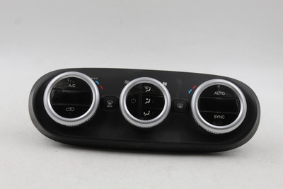 Temperature Control 4 Door X Model Dual Zone Fits 16-17 FIAT 500 39821 high resolution2