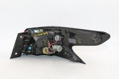 Driver Left Tail Light Quarter Panel Mounted 2020-2023 NISSAN VERSA OEM #40003 high resolution2