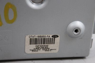 Info-GPS-TV Screen Display Front Center Dash Mounted 14-15 FORD EDGE OEM #41525 DT4T-18955-FA