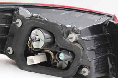 Right Passenger Tail Light Quarter Mounted Fits 2018-19 HYUNDAI SONATA OEM 35032 92402C2500 high resolution2