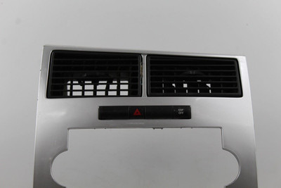 Temperature Control Without Automatic Temperature Fits 05-07 300 42399 P5511030AF