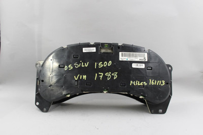 Speedometer Cluster US ID 15224141 Fits 05 AVALANCHE 1500 42460 15224141