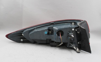 Passenger Tail Light Quarter Panel Mounted Fits 17-20 FUSION 42569 HS7Z13404J