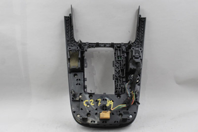 Audio Equipment Radio VIN Fp 7th And 8th Digit Fits 09-17 AUDI Q5 42649 8T0919611LWFX