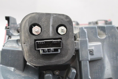 Right Passenger Tail Light Quarter Panel Mounted Fits 2014-2018 BMW X5 OEM 42672 63217290104