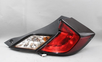 Right Passenger Tail Light Quarter Mounted Fits 2016-2020 HONDA CIVIC OEM #42674 33500TBGA01