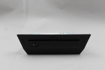 Audio Equipment Radio CD Player 6 Speaker System Fits 16-19 MAZDA CX-3 OEM 43389 DA6C-669G0D