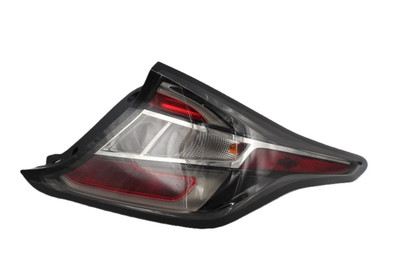 Right Passenger Tail Light Quarter Mounted Fits 16-19 CHEVROLET VOLT OEM #43414