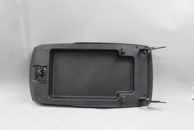 Console Front Floor 1 Usb Port Fits 2018-2020 TOYOTA CAMRY OEM #43847 5881006660C4, 5881033310C5