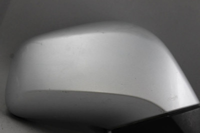 Right Passenger Side Silver Door Mirror Fits 2017-2020 CHEVROLET TRAX OEM #43876 42590859