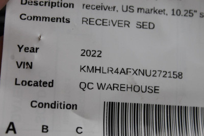 Audio Equipment Radio Display And Receiver Fits 21-23 HYUNDAI ELANTRA OEM #44038 96160AA240L5R, 96160AA240L5R