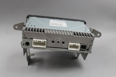 Audio Equipment Radio Display And Receiver 15-17 MITSUBISHI OUTLANDER SPT #44765 8701A185, 8701A185