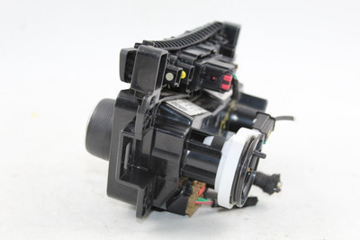 Temperature Control Without Electric Heater Fits 17-21 TRAX 35345 42588188 high resolution2