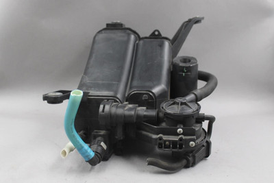2012-2017 Volkswagen Touareg Fuel Vapor Charcoal Canister OEM #45217 7P0201801H