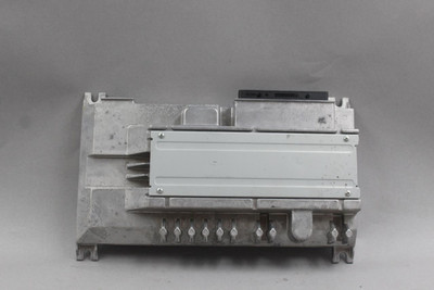 Audio Equipment Radio Hatchback E-tron Amplifier Fits 2016-18 AUDI A3 OEM #45171 8V0035465D, 8V0035465D