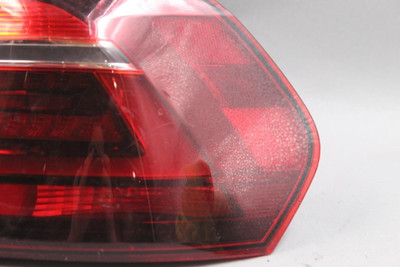 Right Passenger Tail Light LED Quarter Mounted 16-19 VOLKSWAGEN PASSAT OEM 45232 561945208C