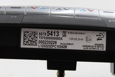 Temperature Control Fits 2024 CADILLAC CT5 OEM #36078 86787413 high resolution2