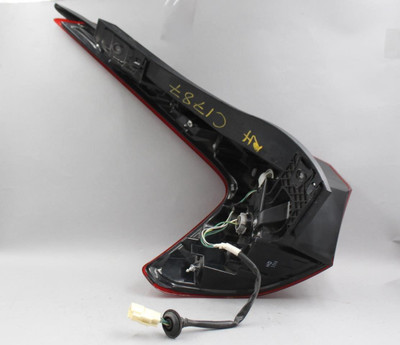 Passenger Tail Light Quarter Panel Mounted 2018-2020 ECLIPSE CROSS OEM #37864 8330B014 high resolution2