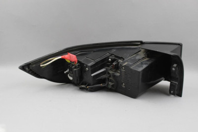 Passenger Tail Light Quarter Mounted Suv 4 Door 2019 ROVER EVOQUE OEM #37826 LR116195 high resolution2