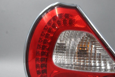 Passenger Tail Light Thru VIN H01625 Chrome Bezel 2004-2006 JAGUAR XJ8 #45492 C2C24648, C2C19430, C2C9114