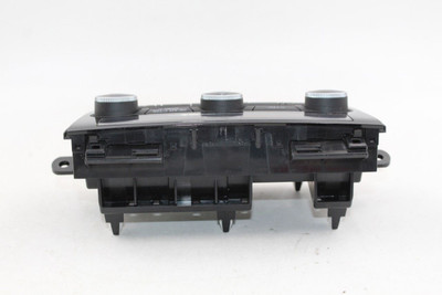 Temperature Control Front US Market Touring Fits 19-22 ASCENT 34369 72311XC02A high resolution2