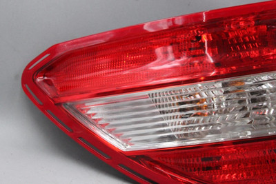Left Driver Tail Light 204 Type Fits 2008-2011 MERCEDES C300 OEM #45526 2048200164