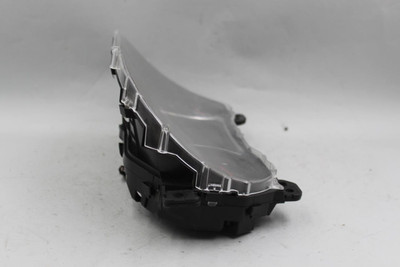 Speedometer 102K MPH US Market Opt Udd Fits 2018 CHEVROLET TRAVERSE OEM #34578 84404692 high resolution2