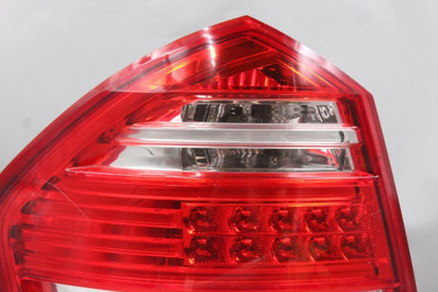 Right Passenger Tail Light Upper 164 Type Fits 2010-12 MERCEDES GL450 OEM #45613 1648203664