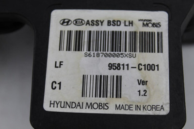 Driver Camera/Projector Radar Unit Behind Rear Cover 15-17 HYUNDAI SONATA #33400 95811-C1001 high resolution2