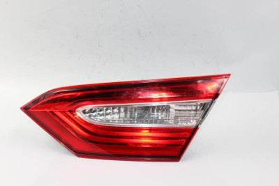 Right Passenger Tail Light Decklid Mounted Incandescent 18-19 TOYOTA CAMRY 31993 8158106620 high resolution2
