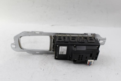 Audio Equipment Radio Fits 2023 CADILLAC CT5 OEM #32314 84891120 high resolution2