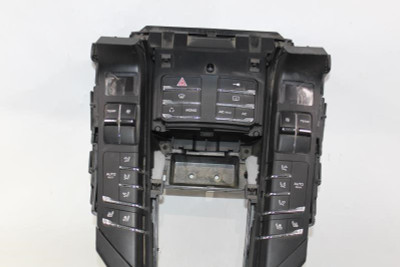 Temperature Control Front With Heated Seats Fits 11-18 PORSCHE CAYENNE OEM 29994 7P5864785 high resolution2