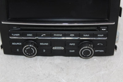 Info-GPS-TV Screen Display Fits 2011-2016 PORSCHE CAYENNE OEM #29999 7P5035884 high resolution2