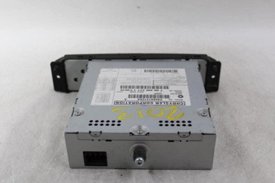 Info-GPS-TV Screen Player DVD Fits 2008-12 CHRYSLER TOWN & COUNTRY OEM 30154 05091213AA high resolution2