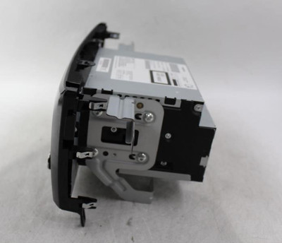 Audio Equipment Radio Receiver AM-FM-CD-MP3 2017-2018 NISSAN ROGUE SPT OEM 30174 281856MA0A high resolution2