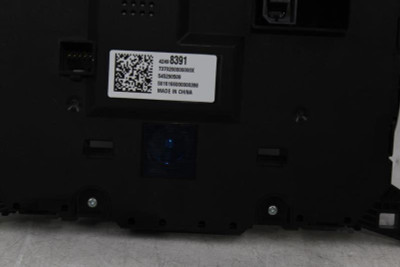 Audio Equipment Radio Controller Part Of Display Fits 17 ENCORE 30192 42498391 high resolution2