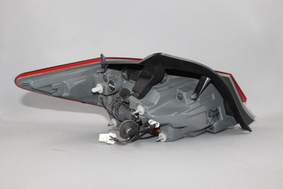 Right Passenger Tail Light Incandescent Lamps 2021-23 HYUNDAI ELANTRA OEM #46111 92402AB000