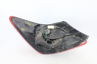 Right Passenger Tail Light Fits 2005-2007 2010 TOYOTA AVALON OEM #46628 81550AC090