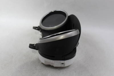 Speedometer Cluster 129K KPH Fits 2012 JEEP GRAND CHEROKEE OEM #30487 56046667AB high resolution2