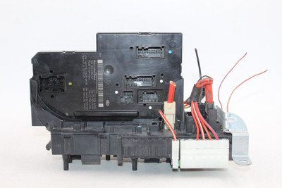 2012 Mercedes SLK250 E63 AMG 212 Rear Fuse Box Control Module 5DK009620-57 46909 5DK009620-57