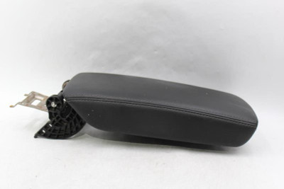 2022 HONDA CIVIC Console Front Black Armrest OEM #25590 high resolution2