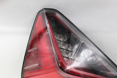 Right Passenger Tail Light Lower Quarter Panel Fits 16-19 TOYOTA MIRAI OEM 24954 8155162040 high resolution2