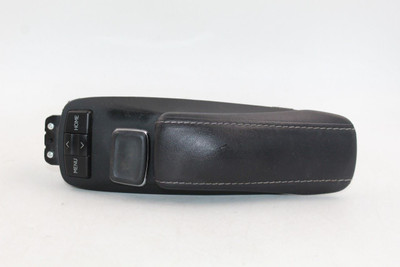 Audio Equipment Radio Fits 2015 LEXUS ES300H OEM #38629 84780-33090-C0 high resolution2