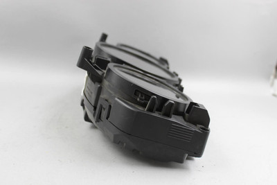 Speedometer 204 Type C300 Sedan RWD MPH Fits 2014 MERCEDES C-CLASS OEM #38547 A2049005213 high resolution2