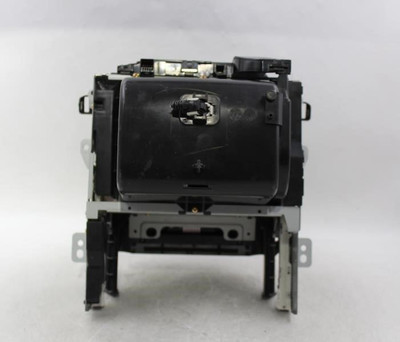 Audio Equipment Radio Control Panel With Screen 2017-2020 SUBURBAN 1500 #29996 84199194 high resolution2