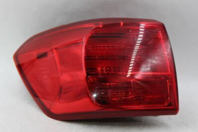 Left Driver Tail Light Quarter Panel Mounted Fits 2016-2018 KIA SEDONA OEM 22840 92401-A9010, 92401-A9420