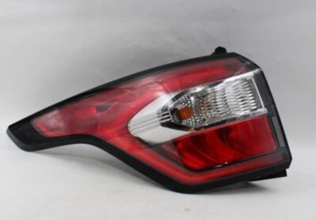 Left Driver Tail Light Quarter Panel Mounted Fits 2017-18 FORD ESCAPE OEM #18911