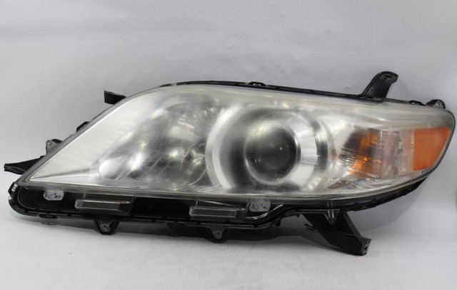 Left Driver Headlight Fits 2011-2020 TOYOTA SIENNA OEM #19230 high resolution2