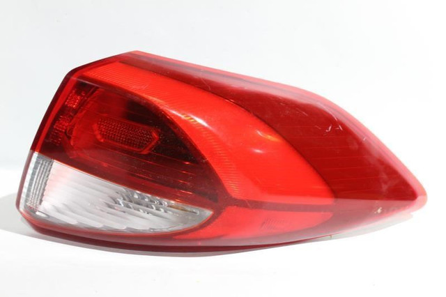 Right Passenger Tail Light Incandescent Fits 2016-2018 HYUNDAI TUCSON OEM #22317 high resolution2